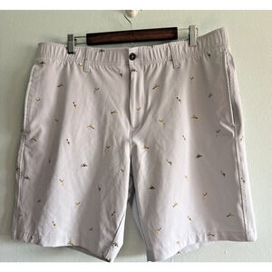 Under Armour Storm Golf Shorts Mens 40 Gray Birds All Over Print Stretch